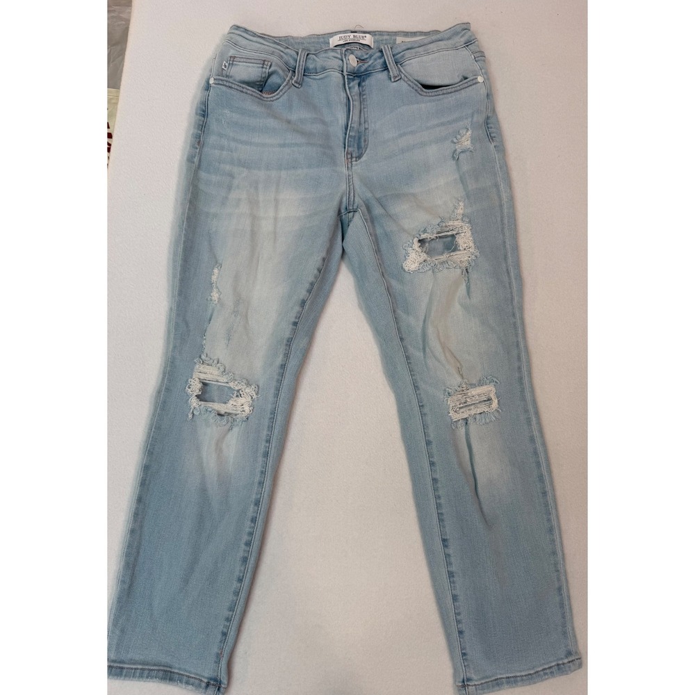 Judy Blue Boyfriend Fit Distressed Light Wash Jeans JB88333 LT Size 9